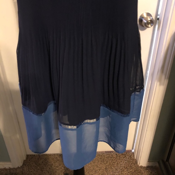 H&M Halter Neck Pleated Colour Block Dress - Picture 5 of 8